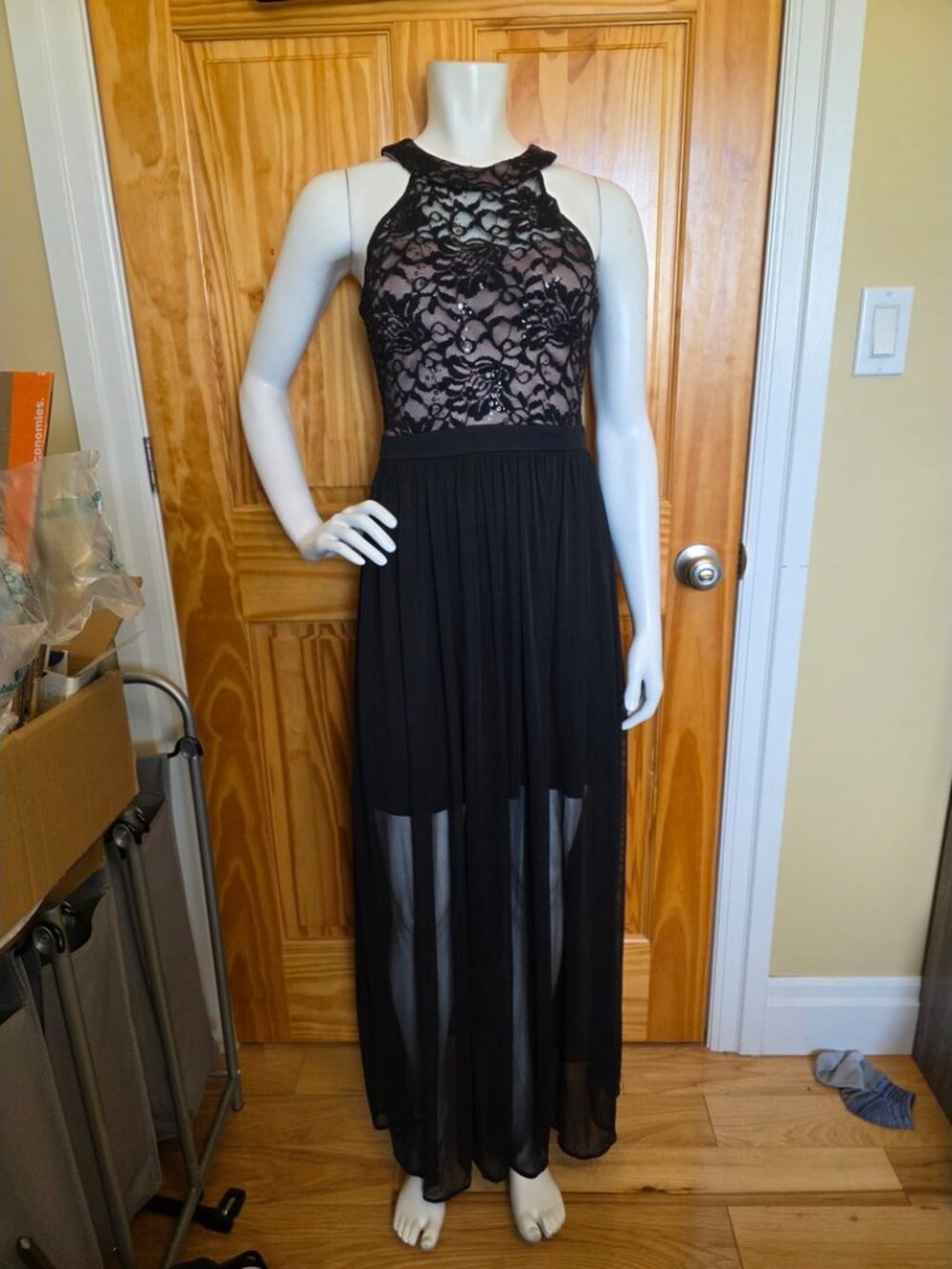 💛 68. Morgan & Co. Size 5/6 Formal Dress